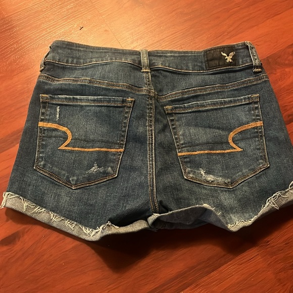 American Eagle hi-rise shortie Jean shorts - Picture 5 of 6